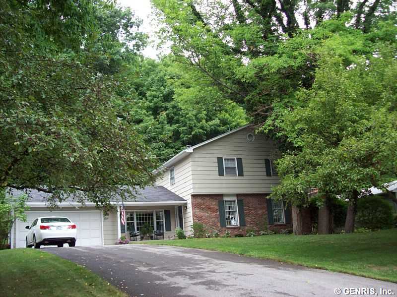 31 Chipping Ridge Perinton, NY 14450 - Photo 1 of 1 Exterior Front.