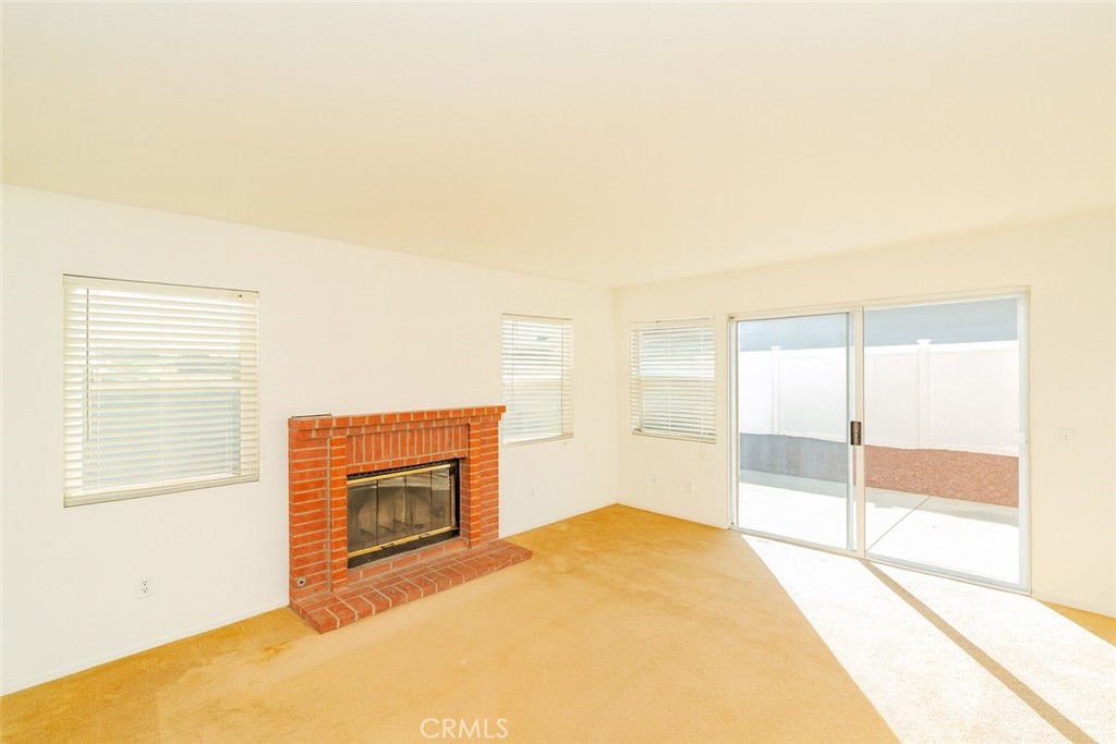 2038 Ridgeline Avenue Vista, CA 92081 - Photo 7 of 32