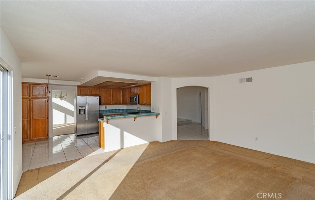 2038 Ridgeline Avenue Vista, CA 92081 - Photo 9 of 32