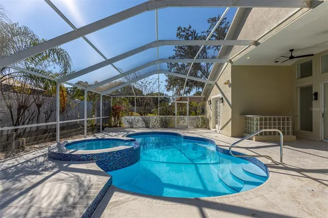 $550,000 | 1734 Powder Ridge Drive, Valrico, FL 33594