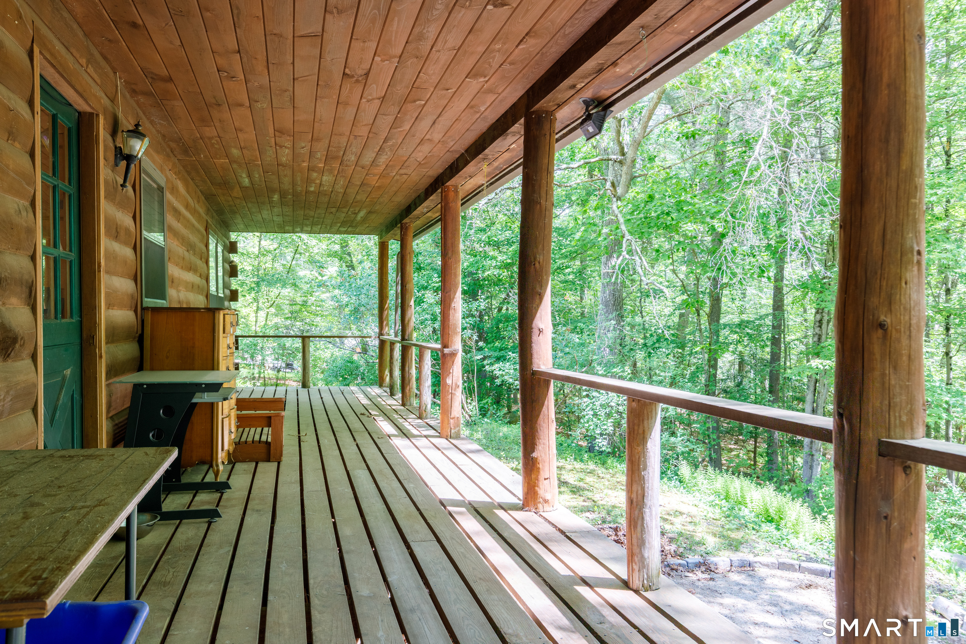 366 Fabyan Road Thompson, CT 06255 - Photo 4 of 23