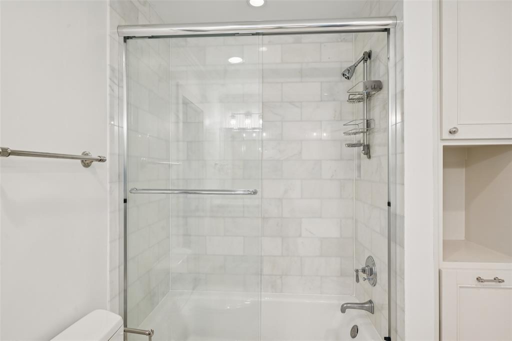 5818 Gramercy Place Dallas, TX 75230 - Photo 26 of 40