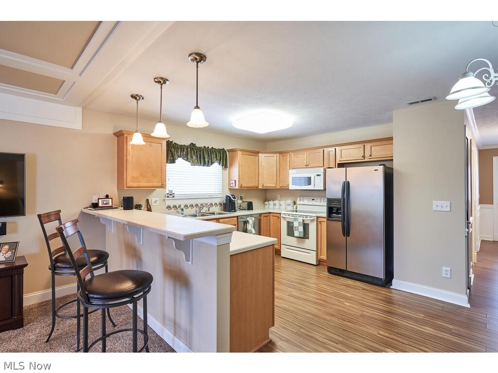 753 Rivers Edge Lane, Unit 14 Painesville, OH 44077 - Photo 3 of 27 Gallery Image 3