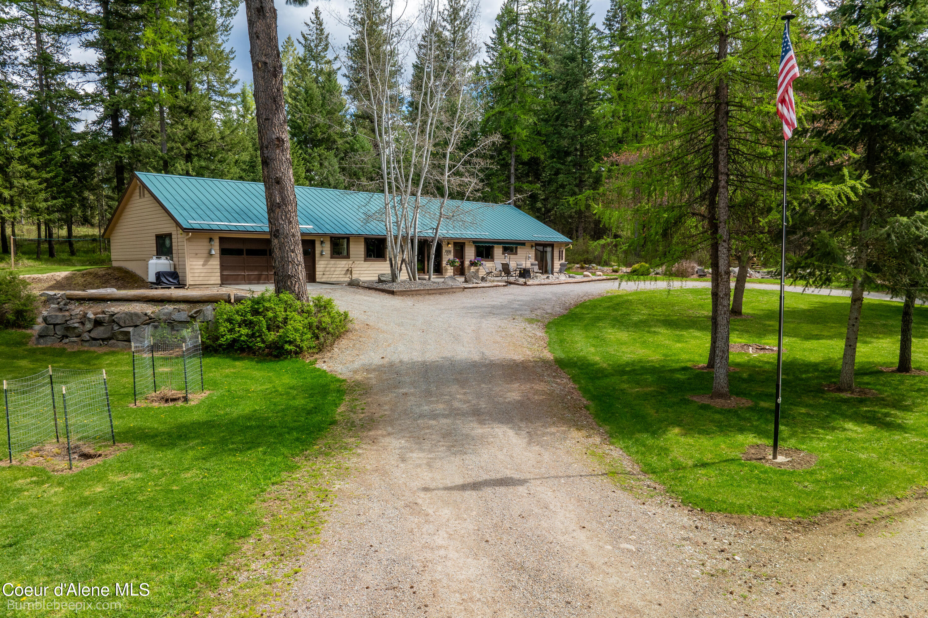 13101 East Shadow Ln