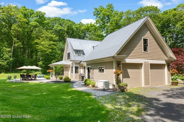 $4,000 | 405 County Route 68, Saratoga Springs, NY 12866