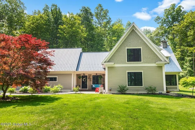 $4,000 | 405 County Route 68, Saratoga Springs, NY 12866