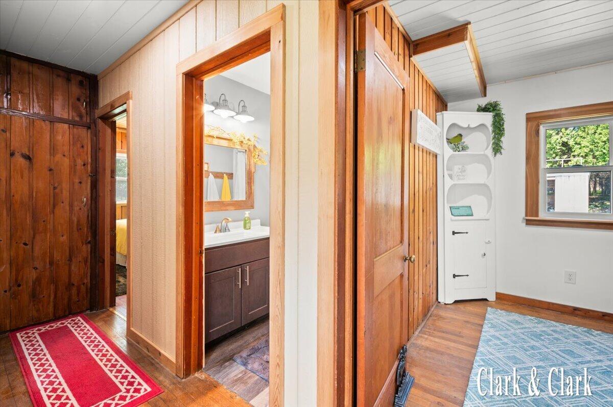 35965 South Humms Road Drummond Island, MI 49726 - Photo 30 of 73 092-INTERIOR 15A