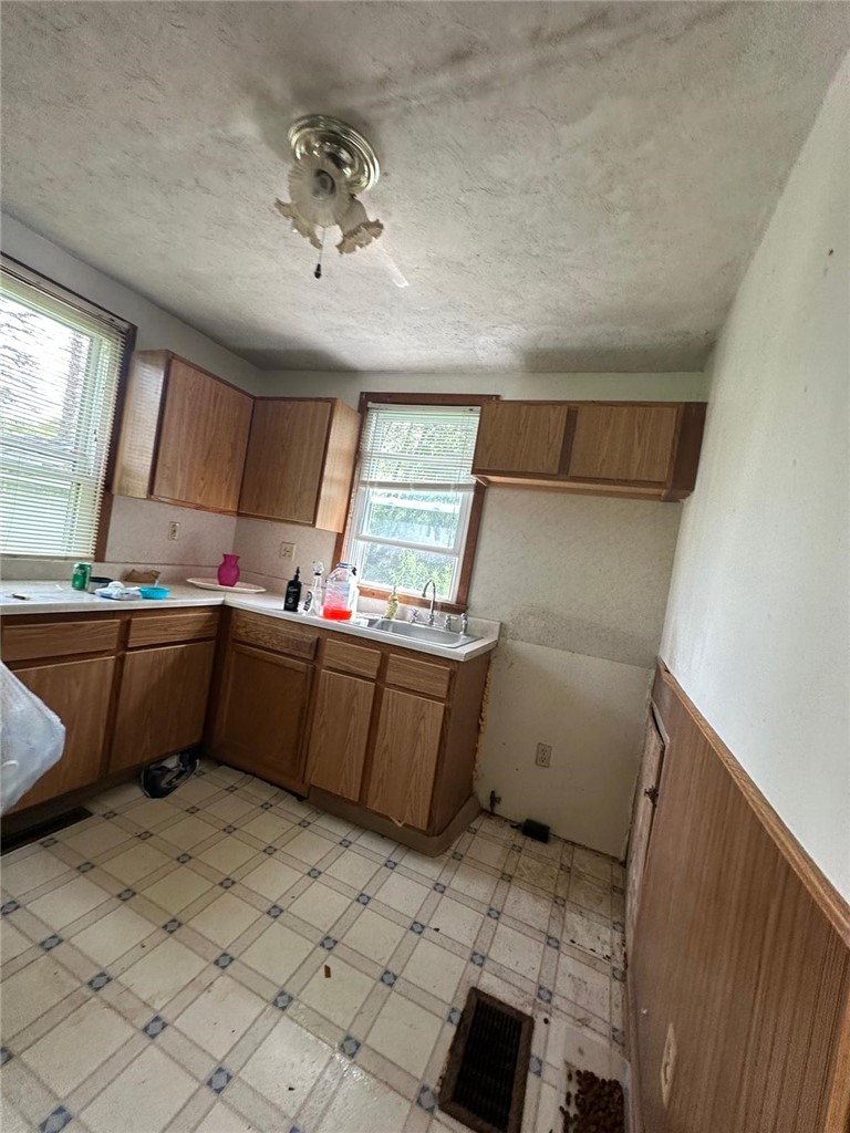 428 Old Road Grafton, NY 12052 - Photo 5 of 25 Gallery Image 5