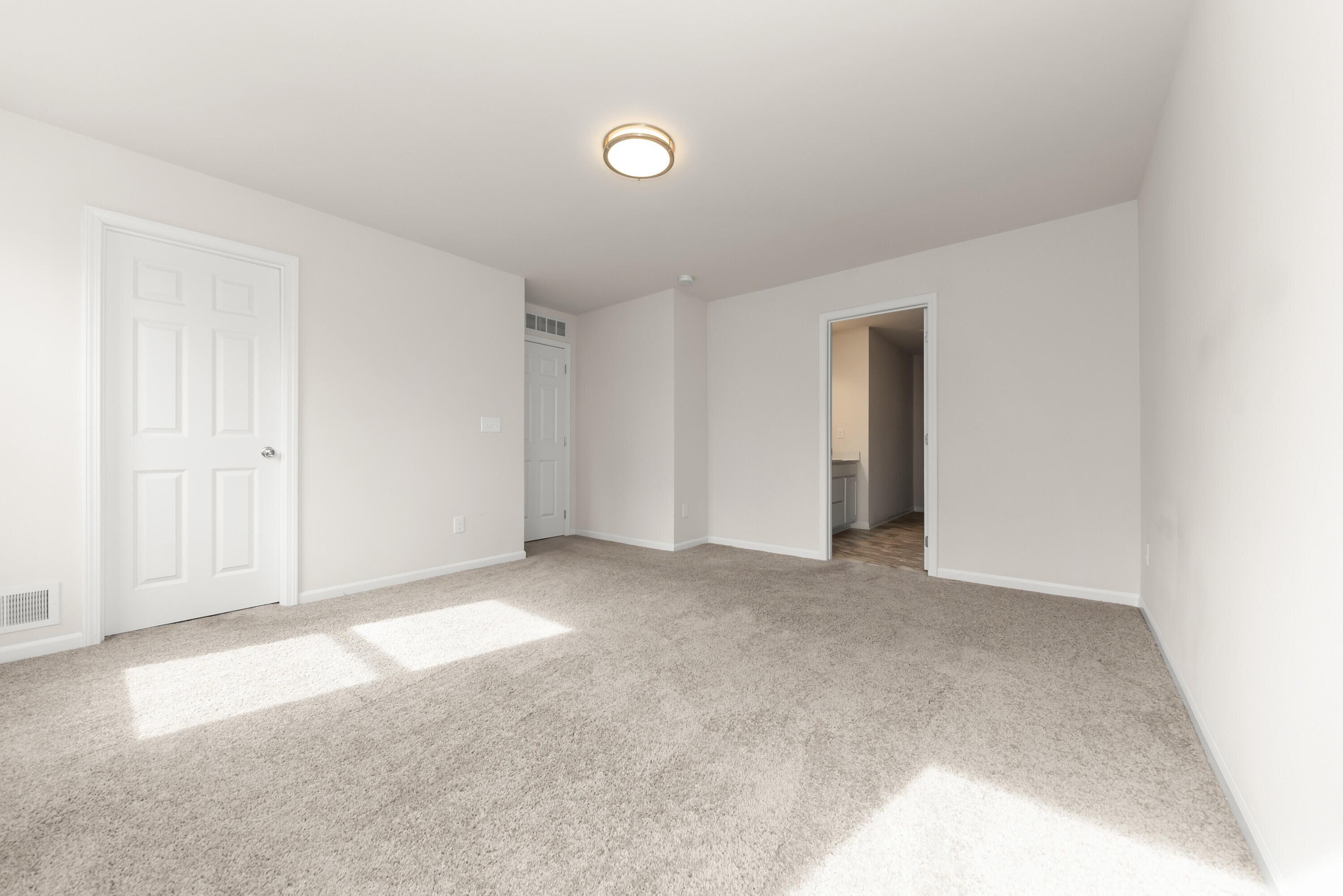 616 Countryside Drive Chelsea, MI 48118 - Photo 14 of 20 017_11