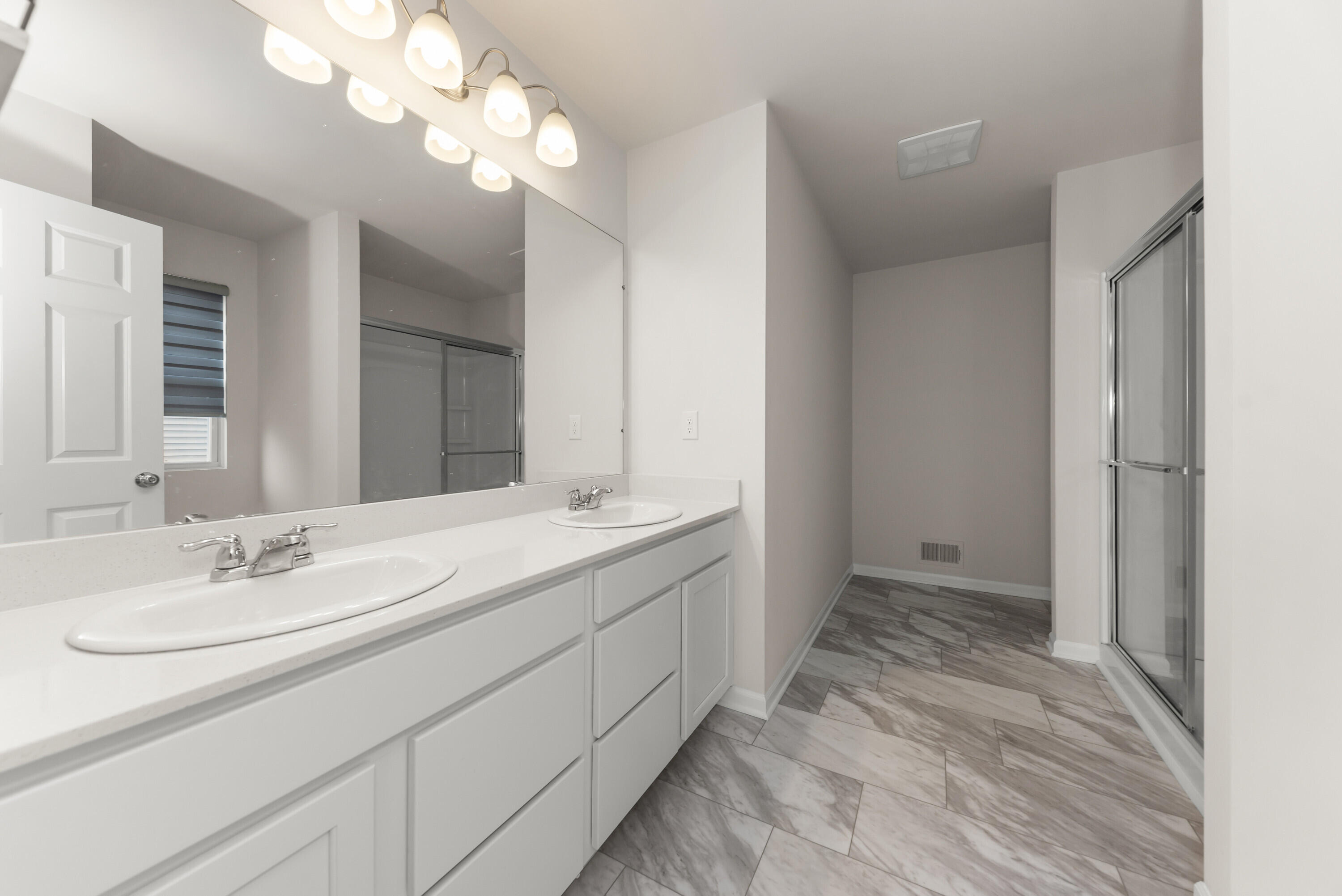 616 Countryside Drive Chelsea, MI 48118 - Photo 16 of 21 018_12