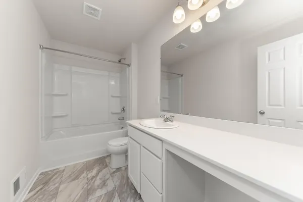 $3,050 | 616 Countryside Drive, Chelsea, MI 48118