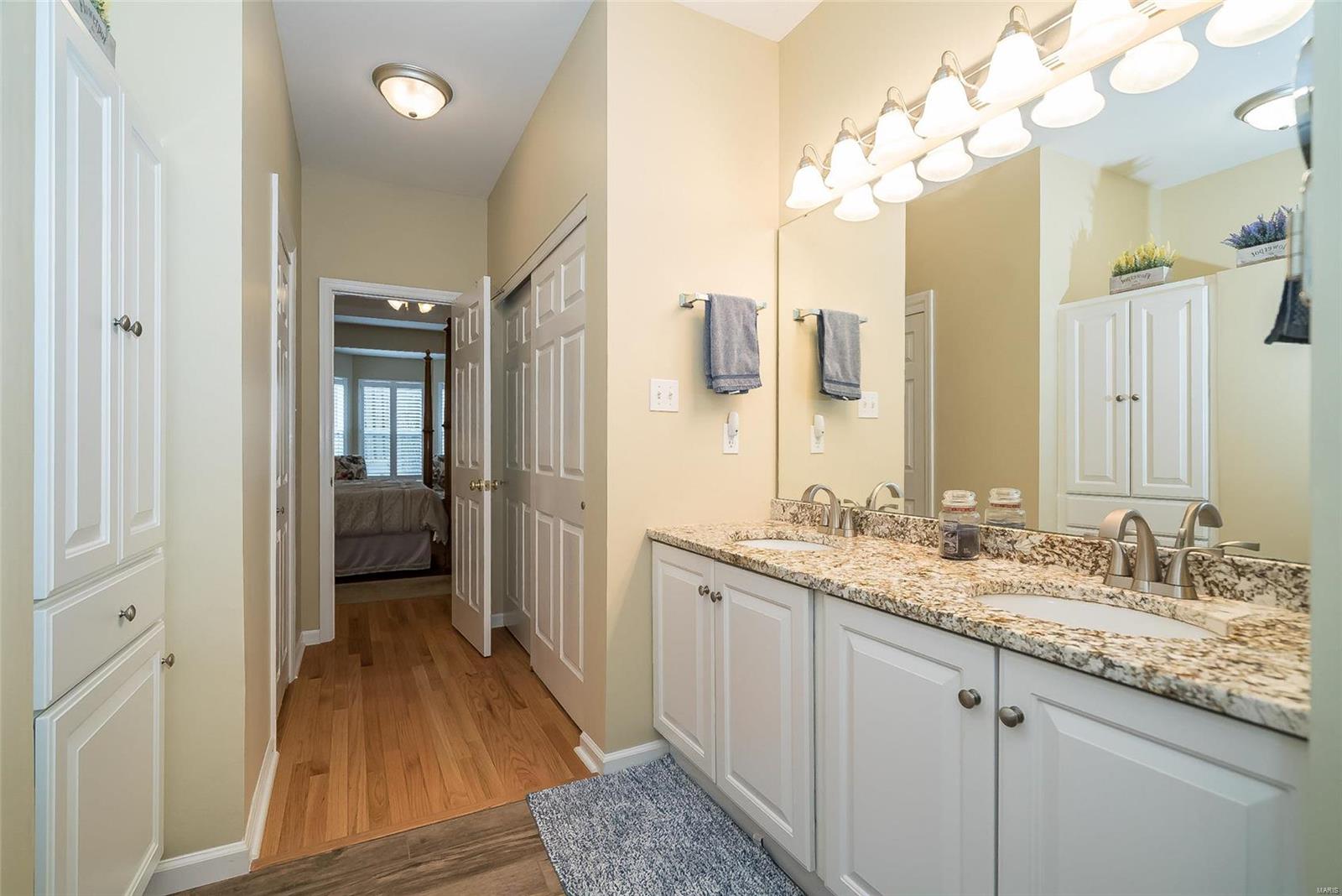 326 Holloway Ridge Court Ballwin, MO 63011 - Photo 21 of 33