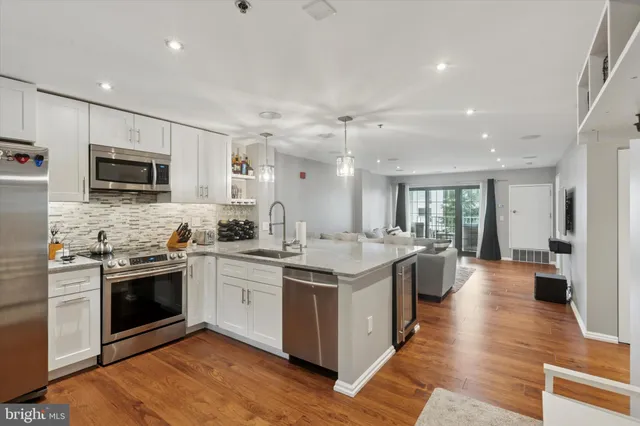 $380,000 | 2 Leverington Avenue, Unit 21, Philadelphia, PA 19127