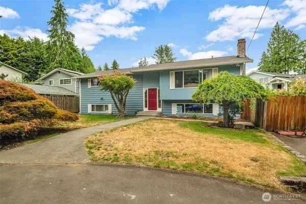 $1,300,000 | 302 North 188th Street, Shoreline, WA 98133