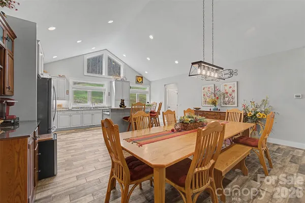 $899,000 | 151 High Grove Parkway, Whittier, NC 28789