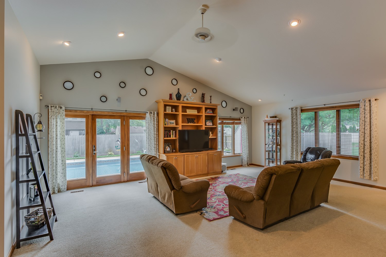 23632 Ridgemont Lane Elkhart, IN 46516 - Photo 13 of 29 Gallery Image 13