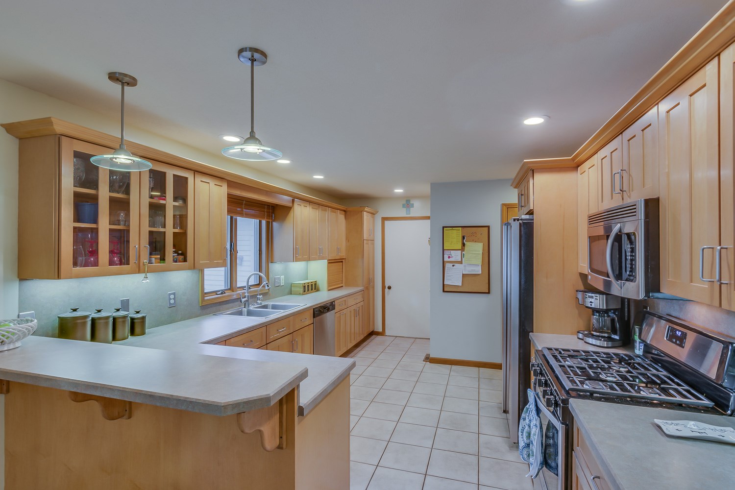 23632 Ridgemont Lane Elkhart, IN 46516 - Photo 6 of 29 Gallery Image 6