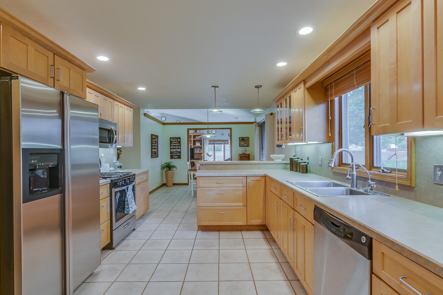 23632 Ridgemont Lane Elkhart, IN 46516 - Photo 7 of 29 Gallery Image 7
