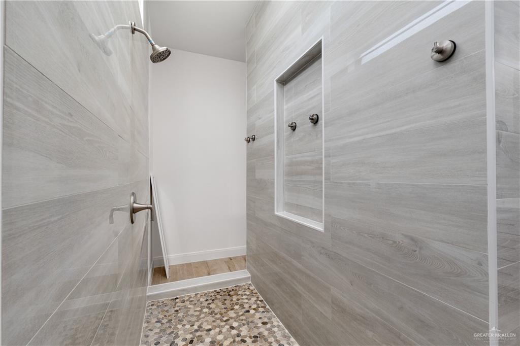 26789 Roberta Road San Benito, TX 78586 - Photo 17 of 40