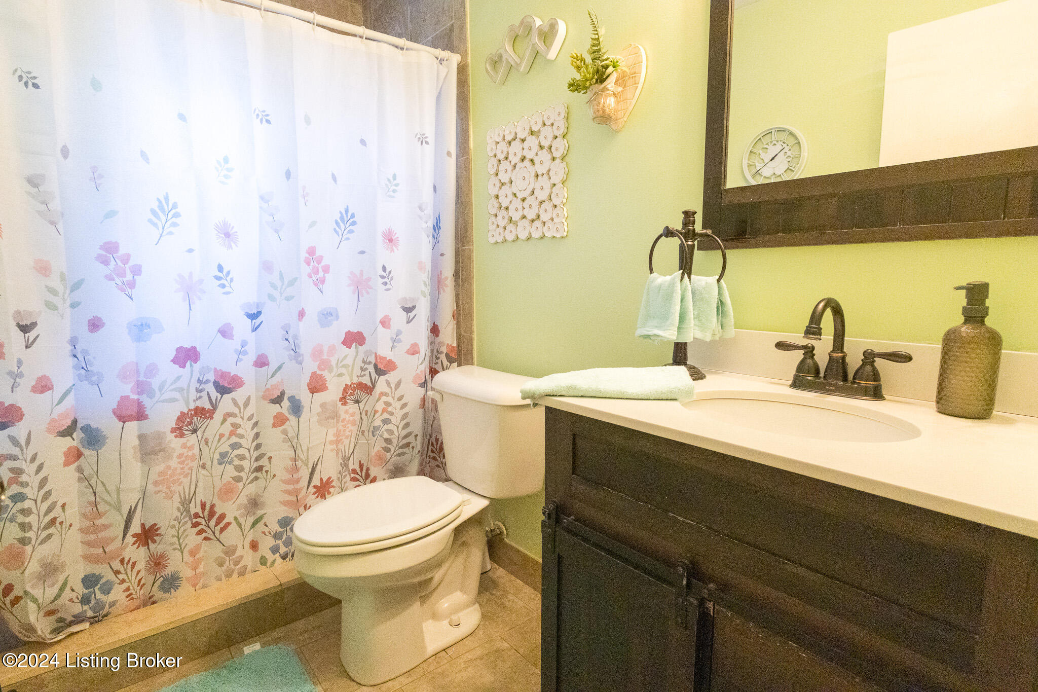 4606 Palma Road Louisville, KY 40272 - Photo 20 of 43 812A9782
