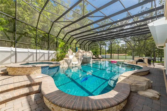 $925,000 | 601 7 Oaks Court, Brooksville, FL 34601