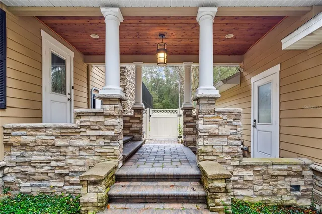 $925,000 | 601 7 Oaks Court, Brooksville, FL 34601