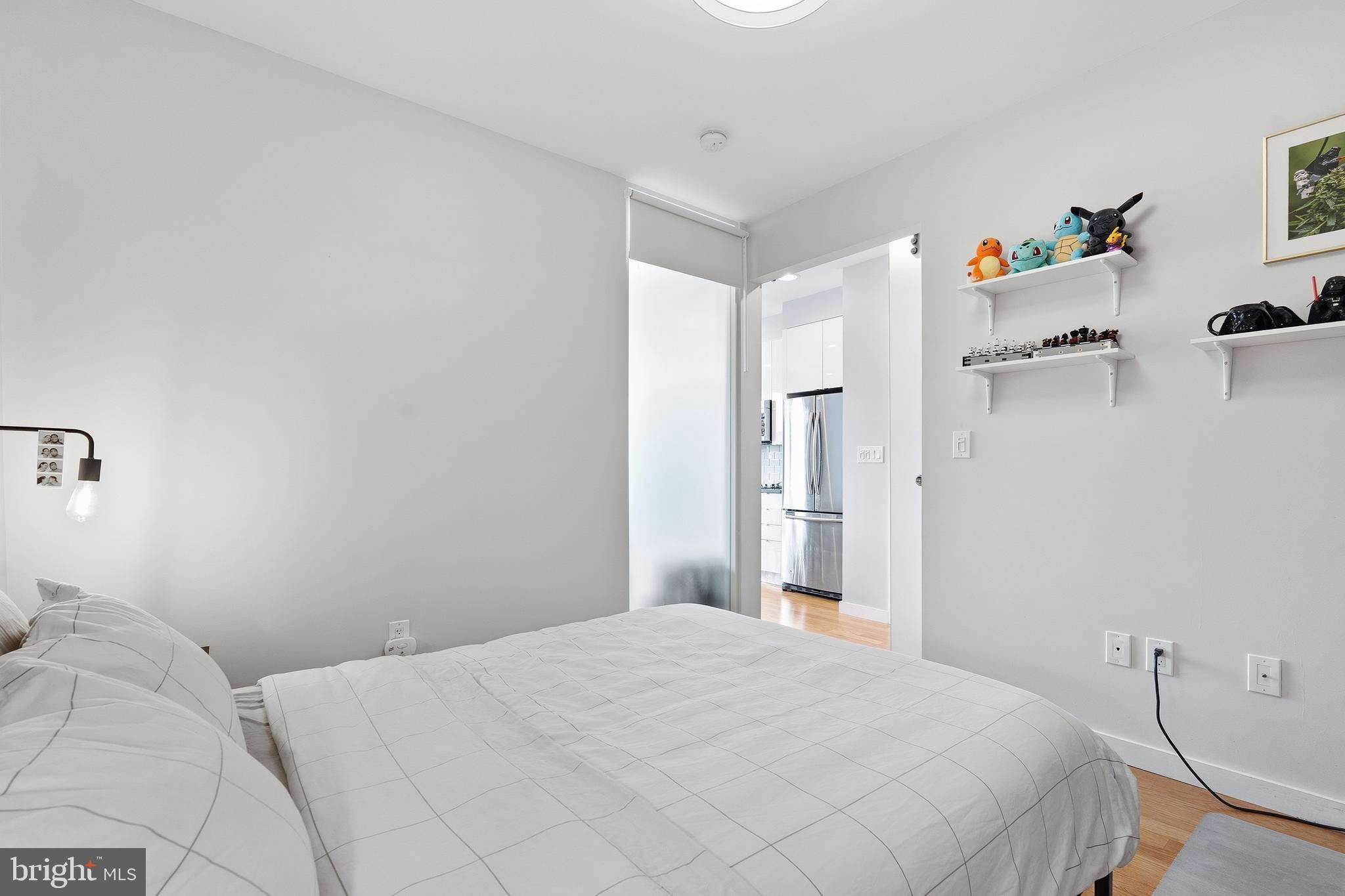 435 R Street Northwest, Unit 404 Washington, DC 20001 - Photo 11 of 36 Bright Bedroom