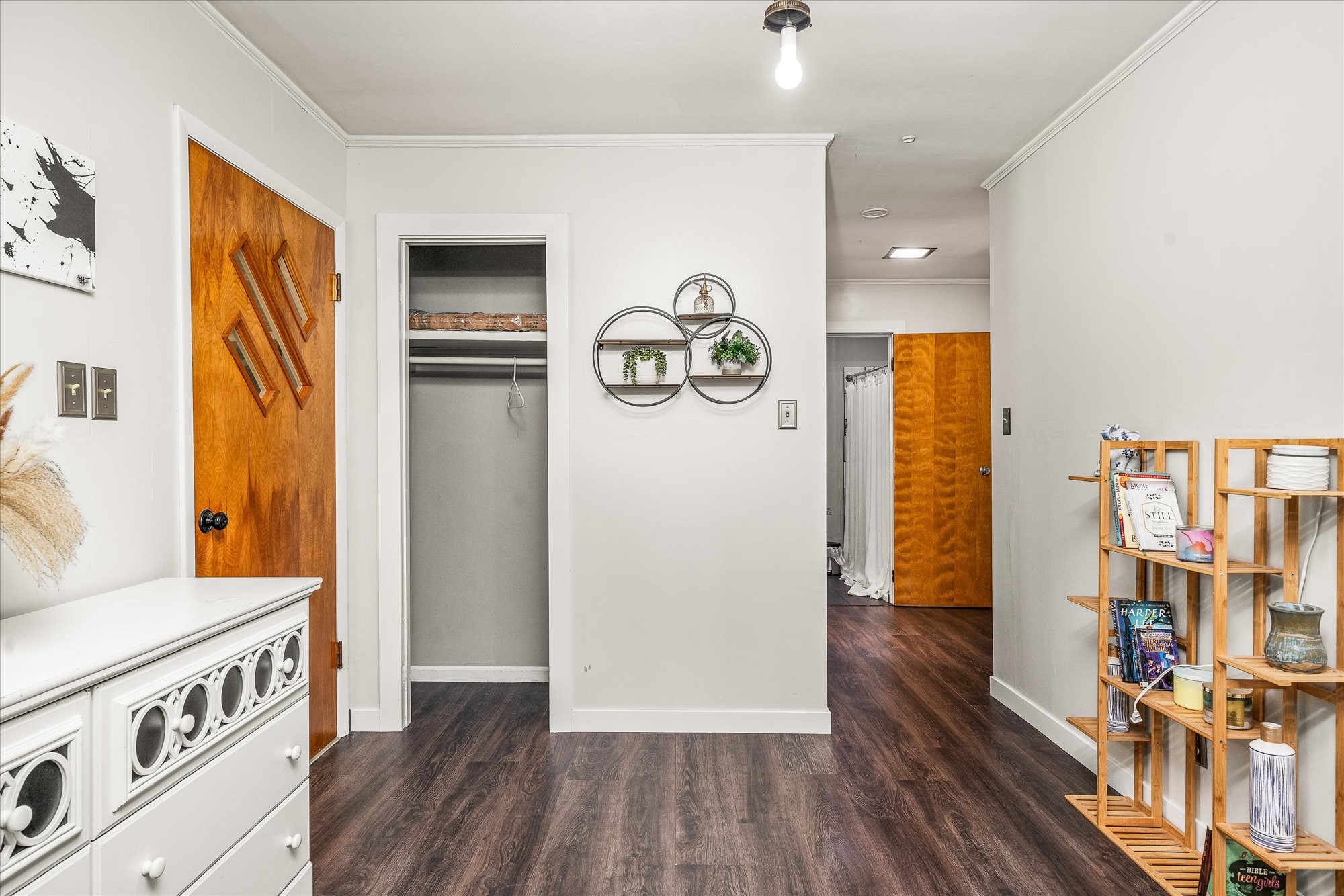180 Frank Anderson Road Sparta, TN 38583 - Photo 13 of 45 a view of an entryway with wooden floor