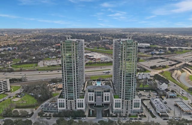 5925 Almeda Road, Unit 12308 Houston, TX 77004 - Photo 19 of 48 a view of a city with tall buildings