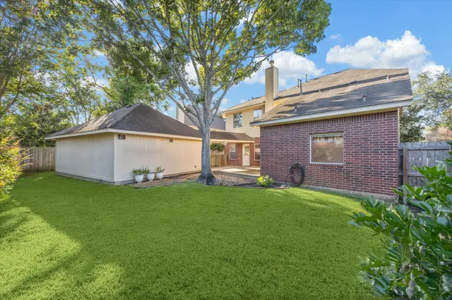 $385,000 | 1410 Juniper Lane, Seabrook, TX 77586