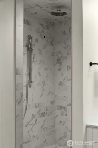 $6,500 | 8237 122nd Avenue Northeast, Kirkland, WA 98033