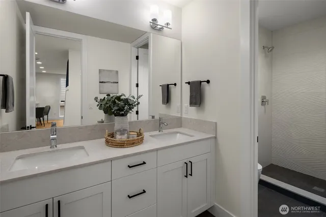 $6,500 | 8237 122nd Avenue Northeast, Kirkland, WA 98033