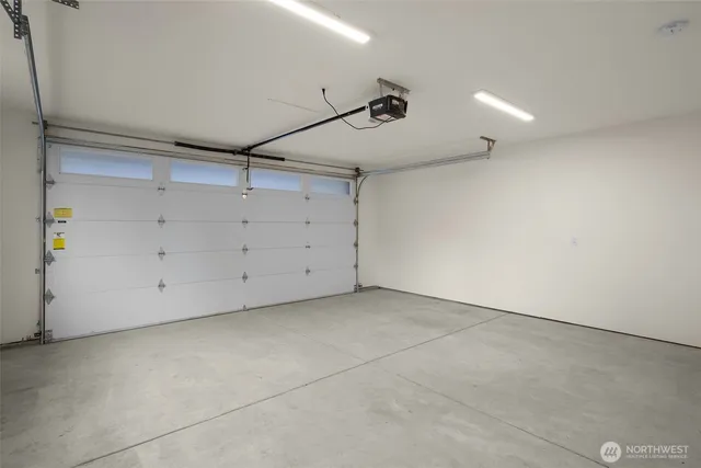 $6,500 | 8237 122nd Avenue Northeast, Kirkland, WA 98033