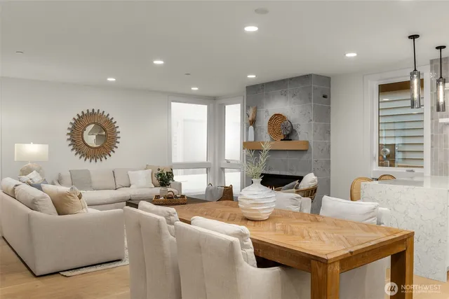 $6,500 | 8237 122nd Avenue Northeast, Kirkland, WA 98033