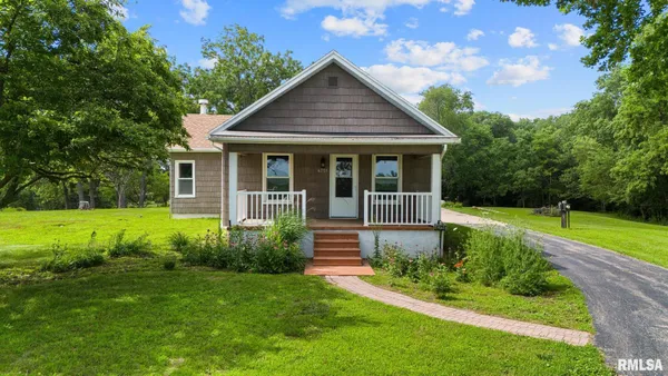 $299,900 | 4751 Sheridan Road, Groveland, IL 61535