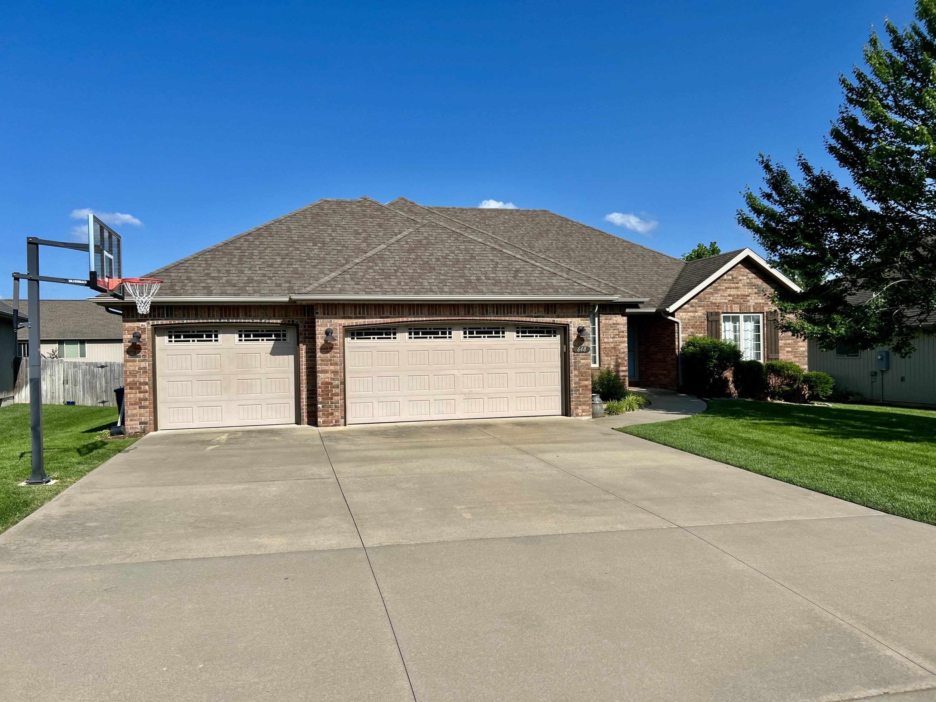648 North Rockingham Avenue Nixa, MO 65714 - Photo 1 of 1 IMG_3128