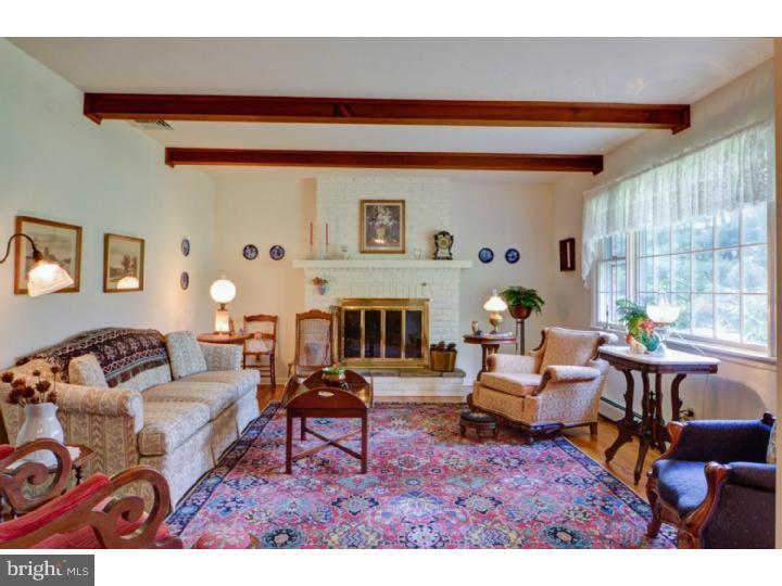 69 Valley Road Lambertville, NJ 08530 - Photo 2 of 11 Living Room