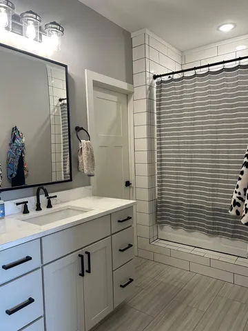 $684,900 | 7462 12th Street Northwest, Willmar, MN 56201