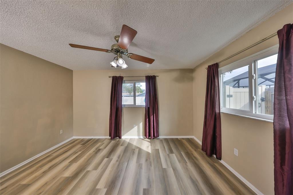 12341 79th Place Seminole, FL 33772 - Photo 14 of 58