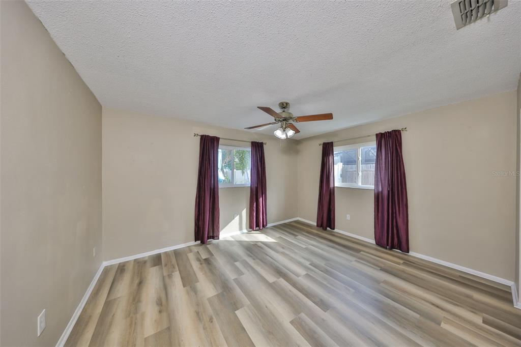 12341 79th Place Seminole, FL 33772 - Photo 16 of 60