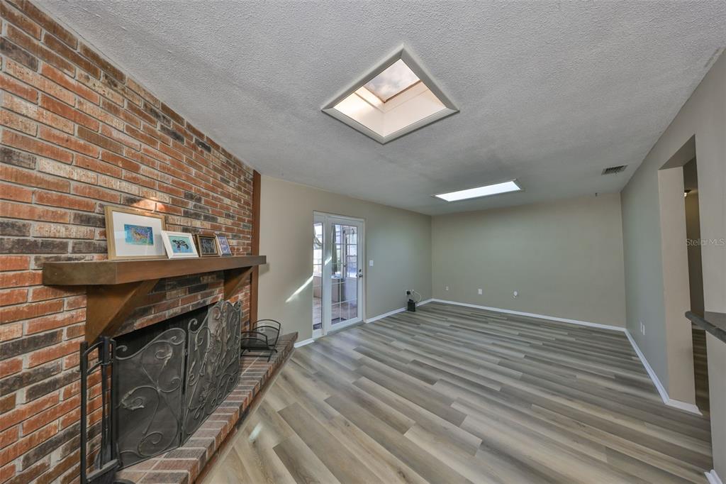 12341 79th Place Seminole, FL 33772 - Photo 24 of 60