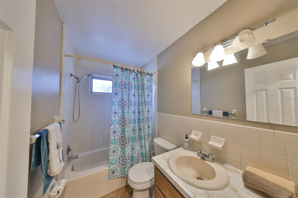 12341 79th Place Seminole, FL 33772 - Photo 34 of 60