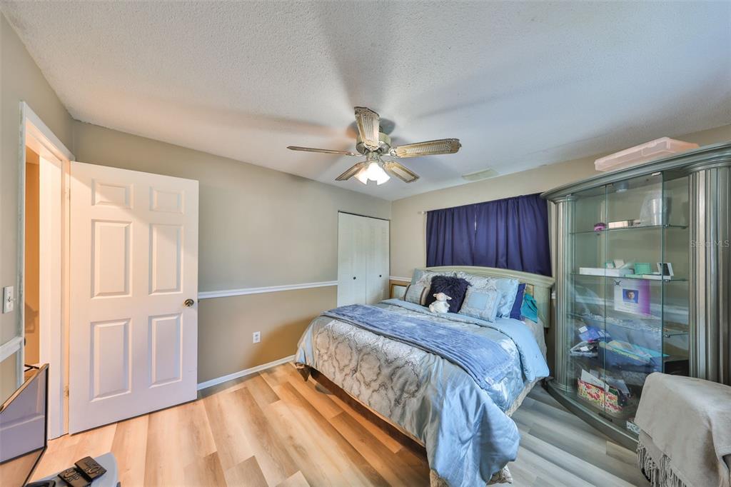 12341 79th Place Seminole, FL 33772 - Photo 36 of 60