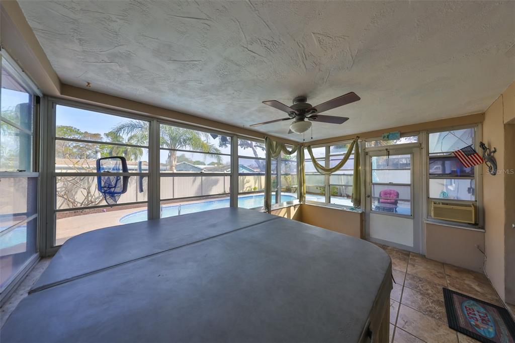 12341 79th Place Seminole, FL 33772 - Photo 40 of 60