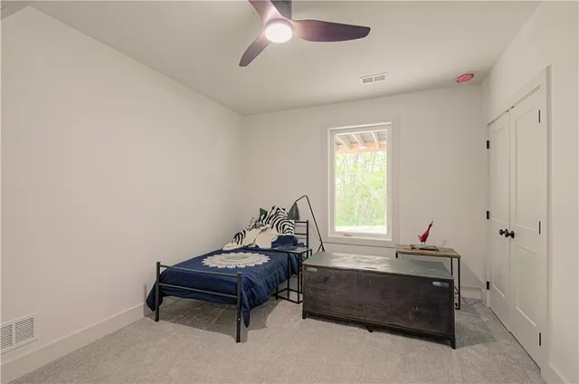 $1,039,950 | 2150 Northwest Scenic View Drive, Riverside, MO 64150