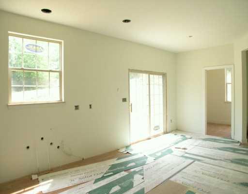 2325 Mcdevitt Road Franklin Park, PA 15143 - Photo 2 of 7 Kitchen.