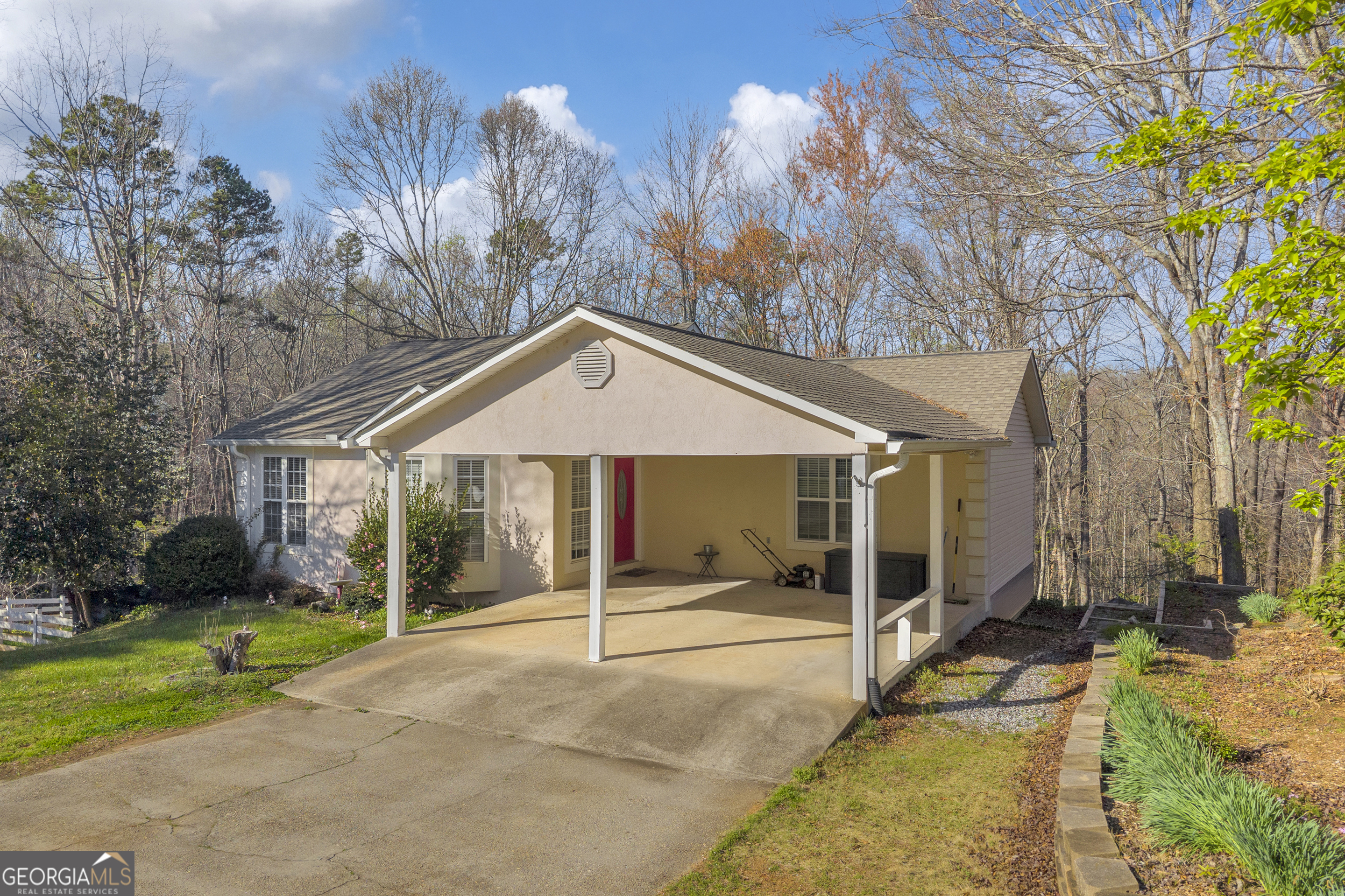 415 Ivory Drive Baldwin, GA 30511 - Photo 1 of 57 a view of a house with a yard