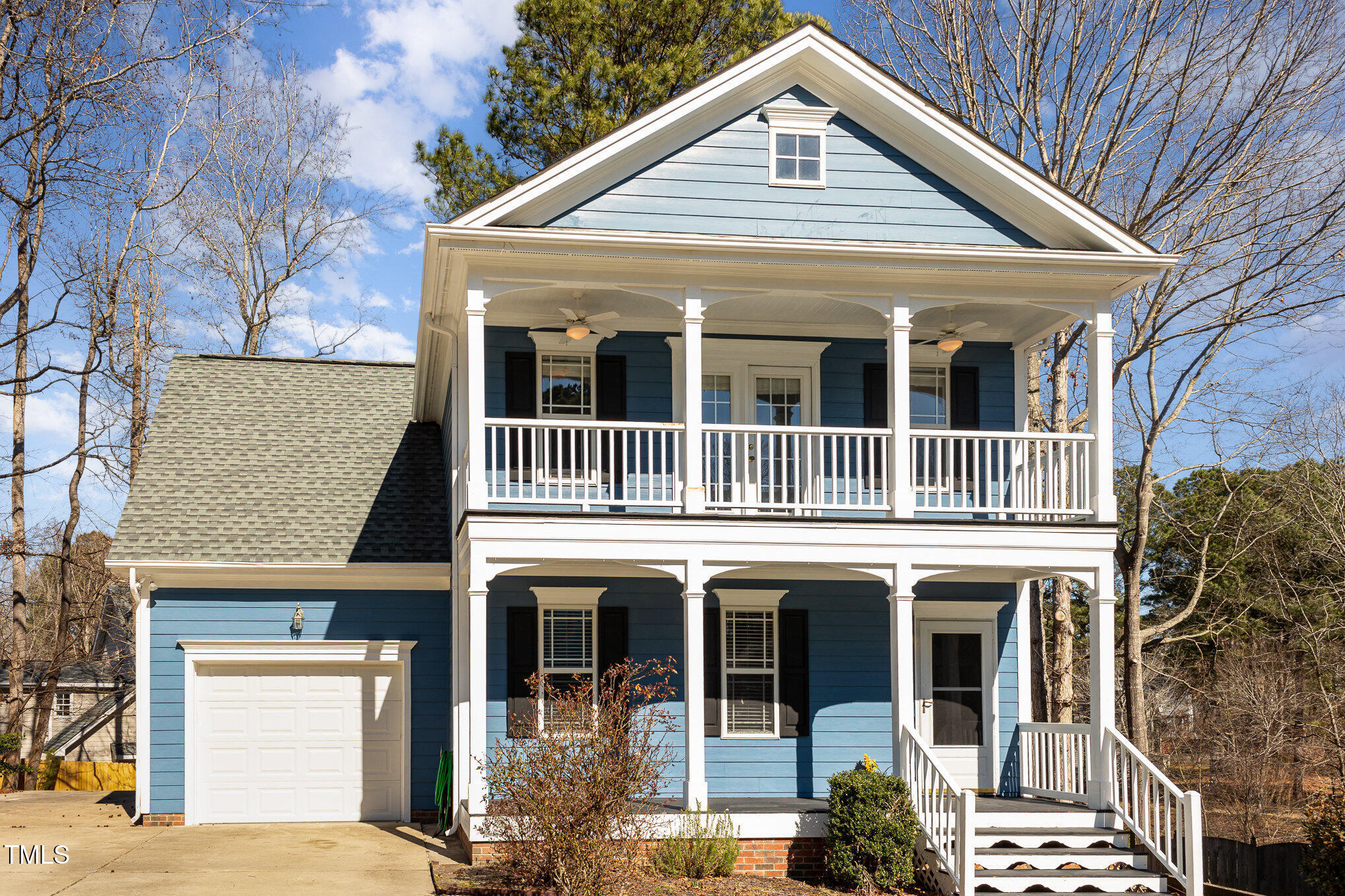 307 Rushing Wind Way Apex, NC 27502 - Photo 5 of 40 008_file_773