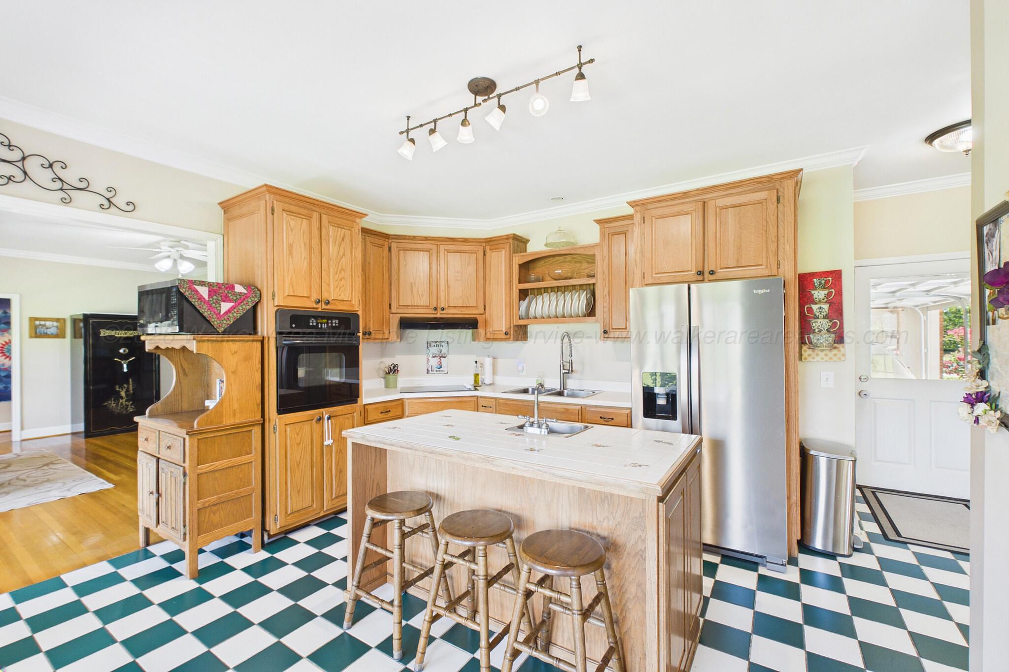 3736 North Walston Bridge Road Jasper, AL 35504 - Photo 6 of 11 Gallery Image 6