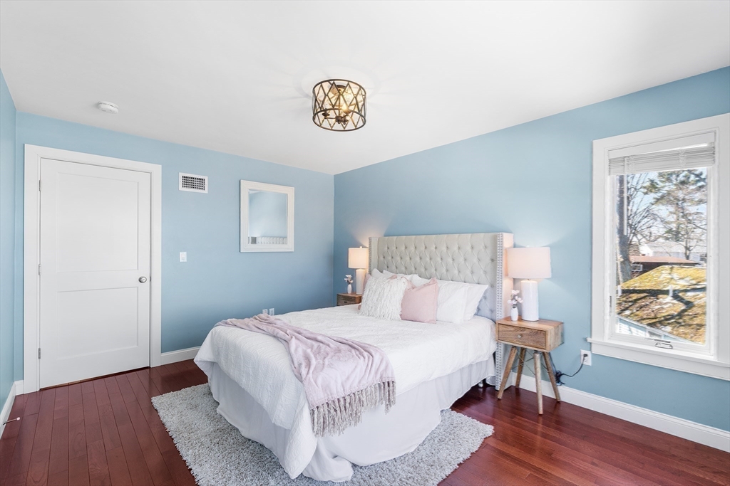 16 Chester Road North Reading, MA 01864 - Photo 13 of 39 Gallery Image 13